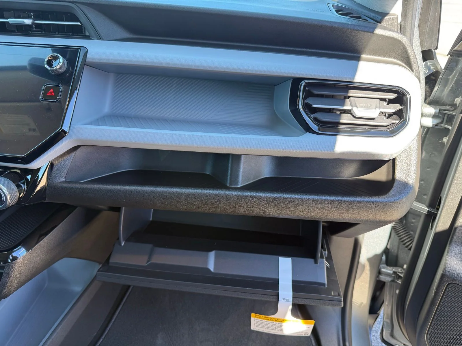 New 2027 Gray Chevrolet RS image 31
