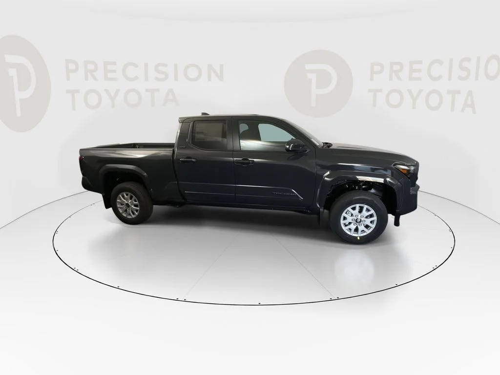 2026 Toyota Tacoma SR5 - Photo 23