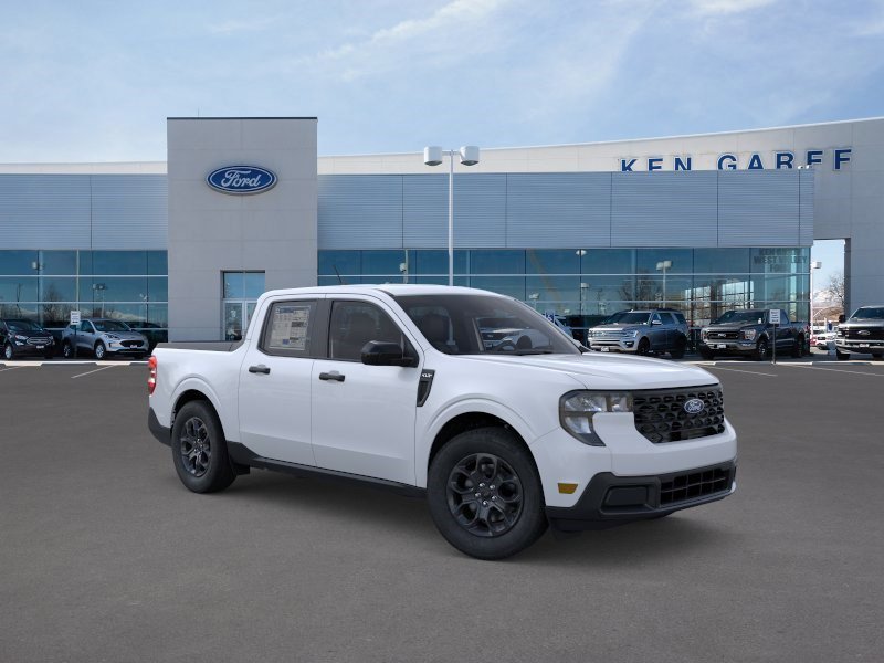 New 2026 Space White Metallic Ford XLT image 8