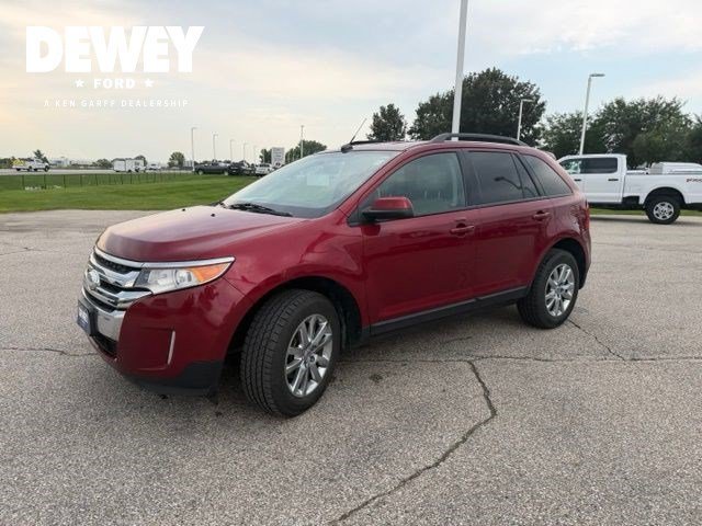 Used 2013 Red Metallic Ford SEL image 5