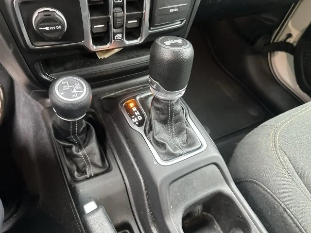 Used 2024 White Jeep Sport S 4xe image 24