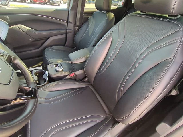 Used 2024 Black Ford Premium image 21