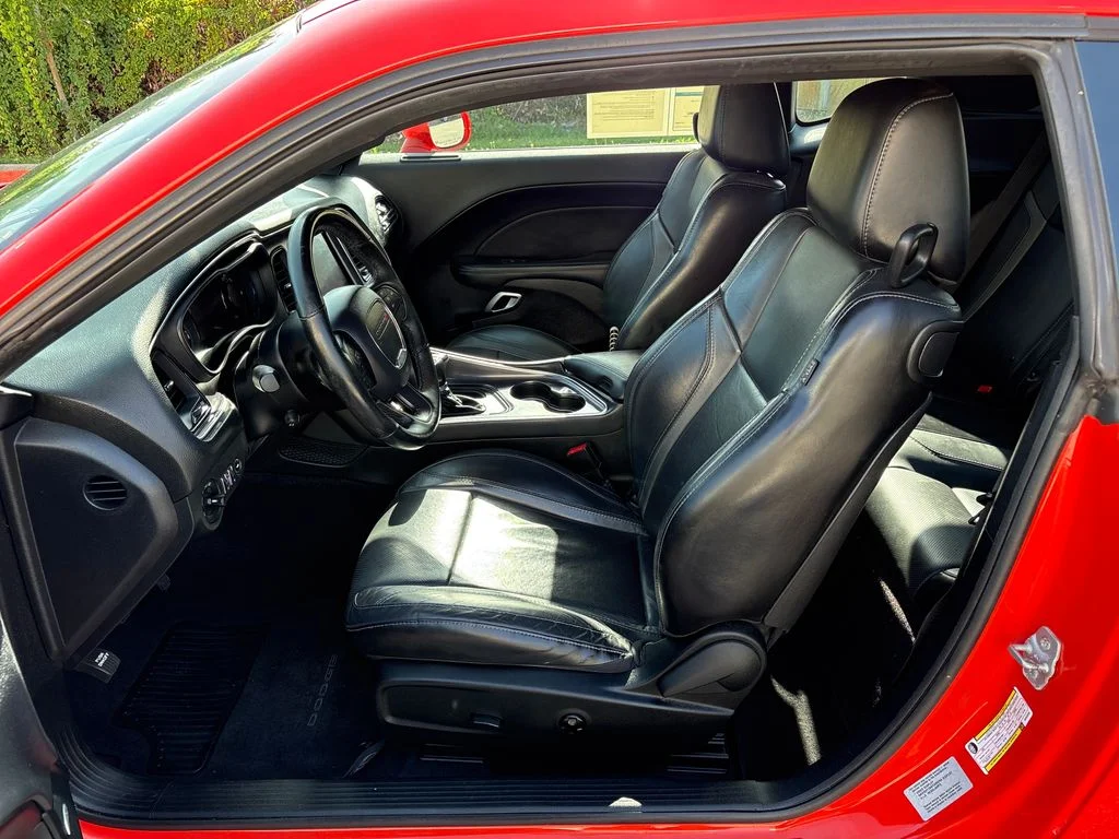 Certified Used 2017 Orange Dodge SXT image 29