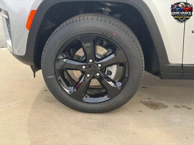 New 2026 Silver Jeep Limited image 25