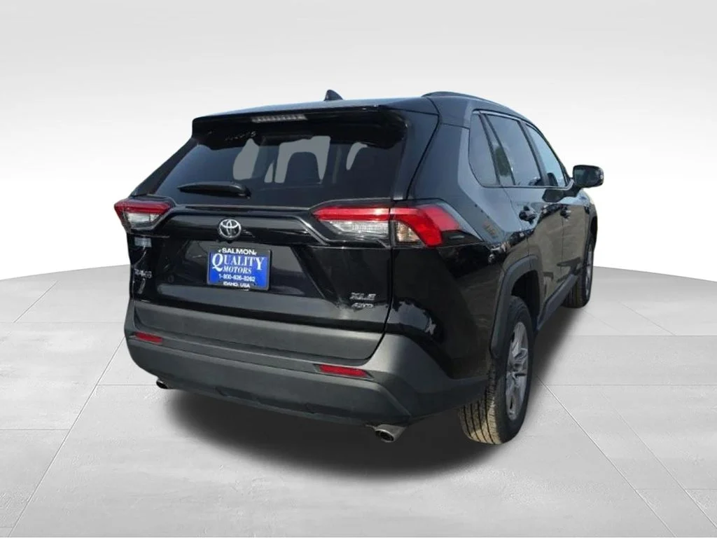 Used 2025 Black Toyota XLE image 4