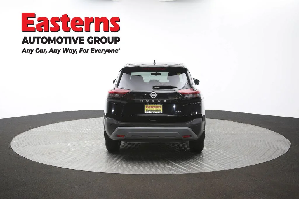 Used 2023 Black Nissan S image 35