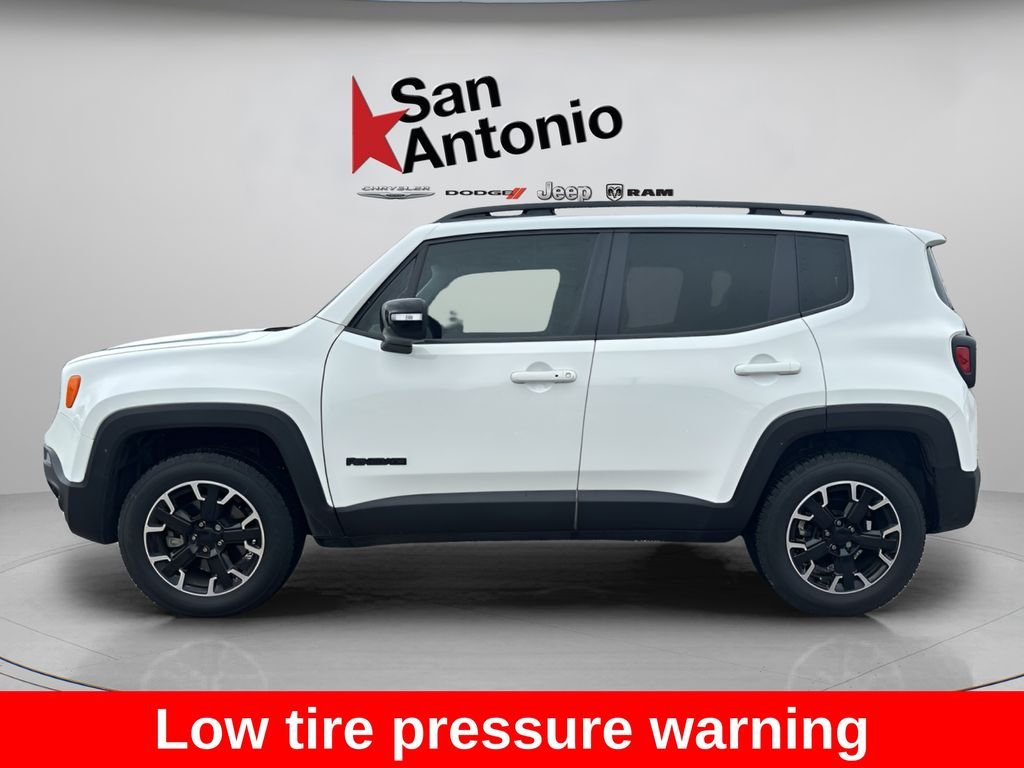 Certified Used 2023 White Jeep Altitude image 9
