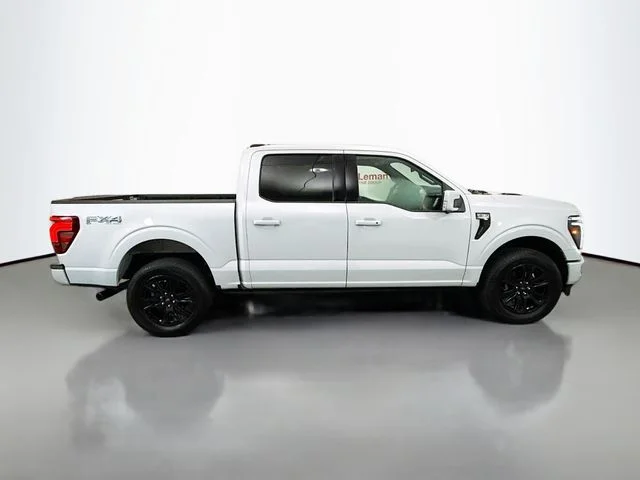 Used 2025 White Metallic Ford Platinum image 8
