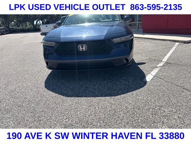 Used 2023 Blue Honda EX image 6