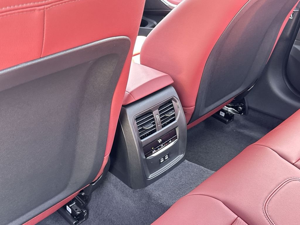 New 2026 Brooklyn Grey Metallic BMW 330i xDrive image 23