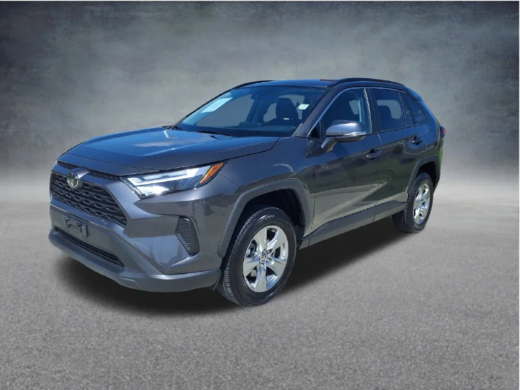 Used 2024 Gray Toyota XLE image 3