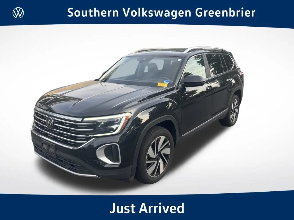 Used 2024 Black Volkswagen 2.0T SEL image 1