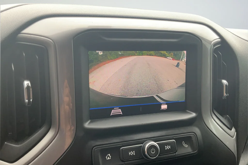 2022 Chevrolet Silverado 1500 Limited Custom - Photo 16