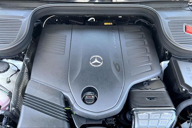 New 2026 Polar White Mercedes-Benz GLS 450 image 20