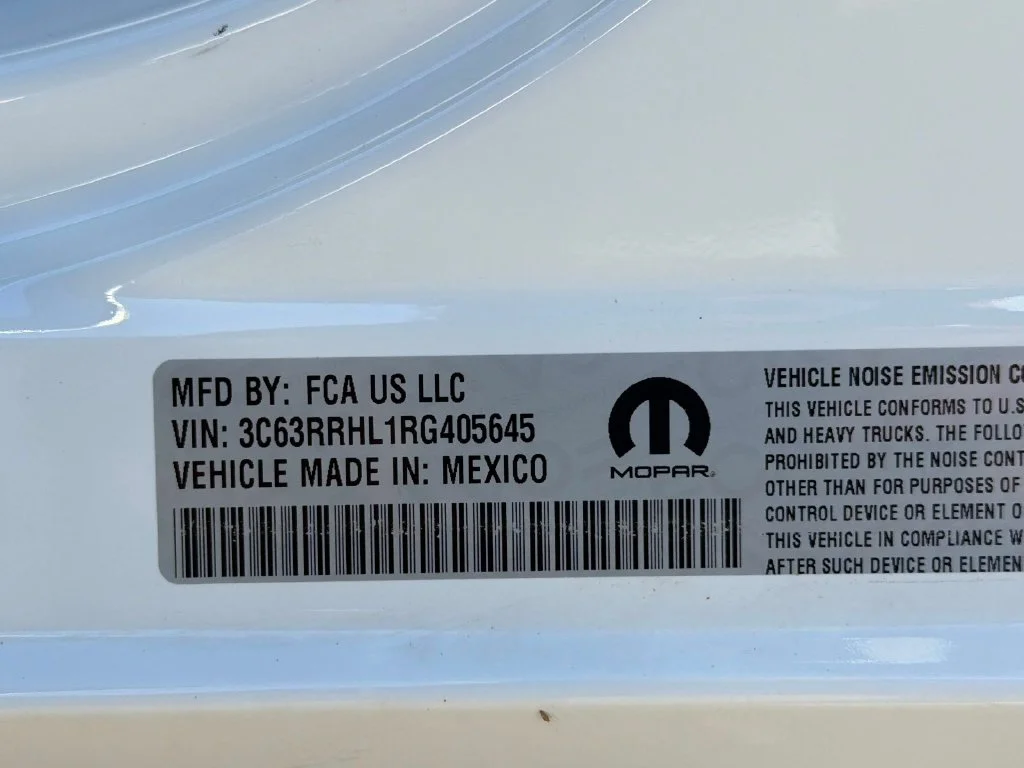 Used 2024 White Ram Big Horn image 34