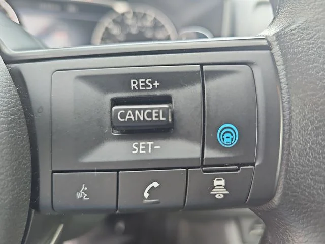Used 2024 Gray Nissan SV image 18