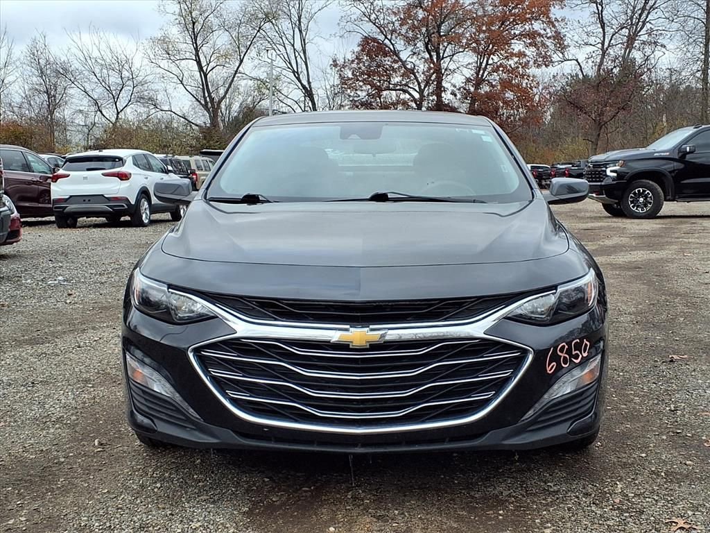 Used 2023 Chevrolet Malibu 1LT with VIN 1G1ZD5ST7PF172042 for sale in Howell, MI