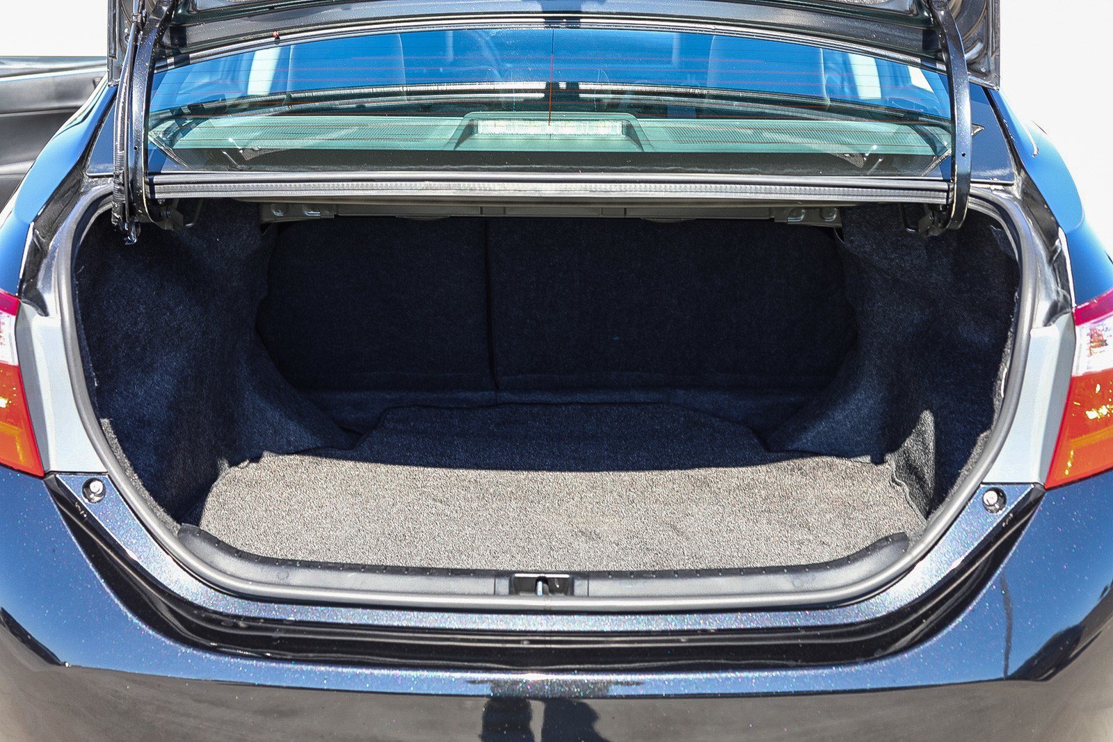Used 2016 Black Sand Pearl Toyota S Plus image 23
