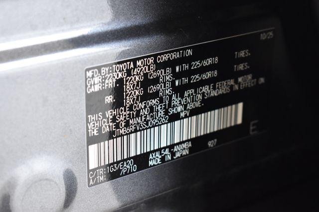 Certified Used 2025 MAGNETIC GRAY MET. Toyota  image 28