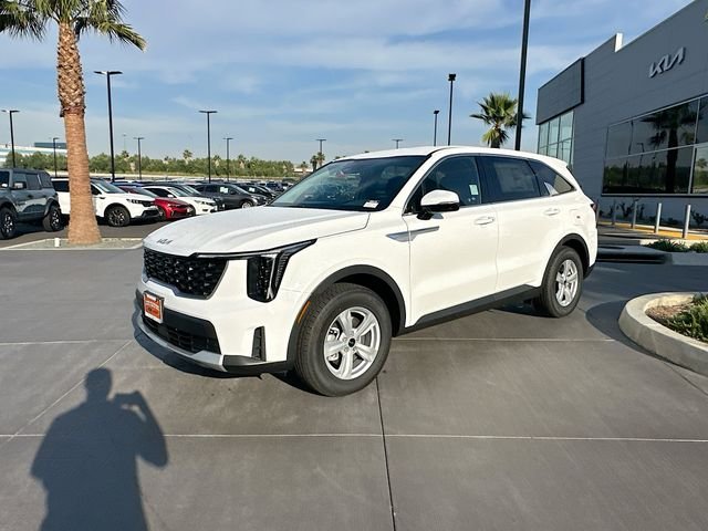 Used 2026 Glacial White Pearl Kia LX image 3