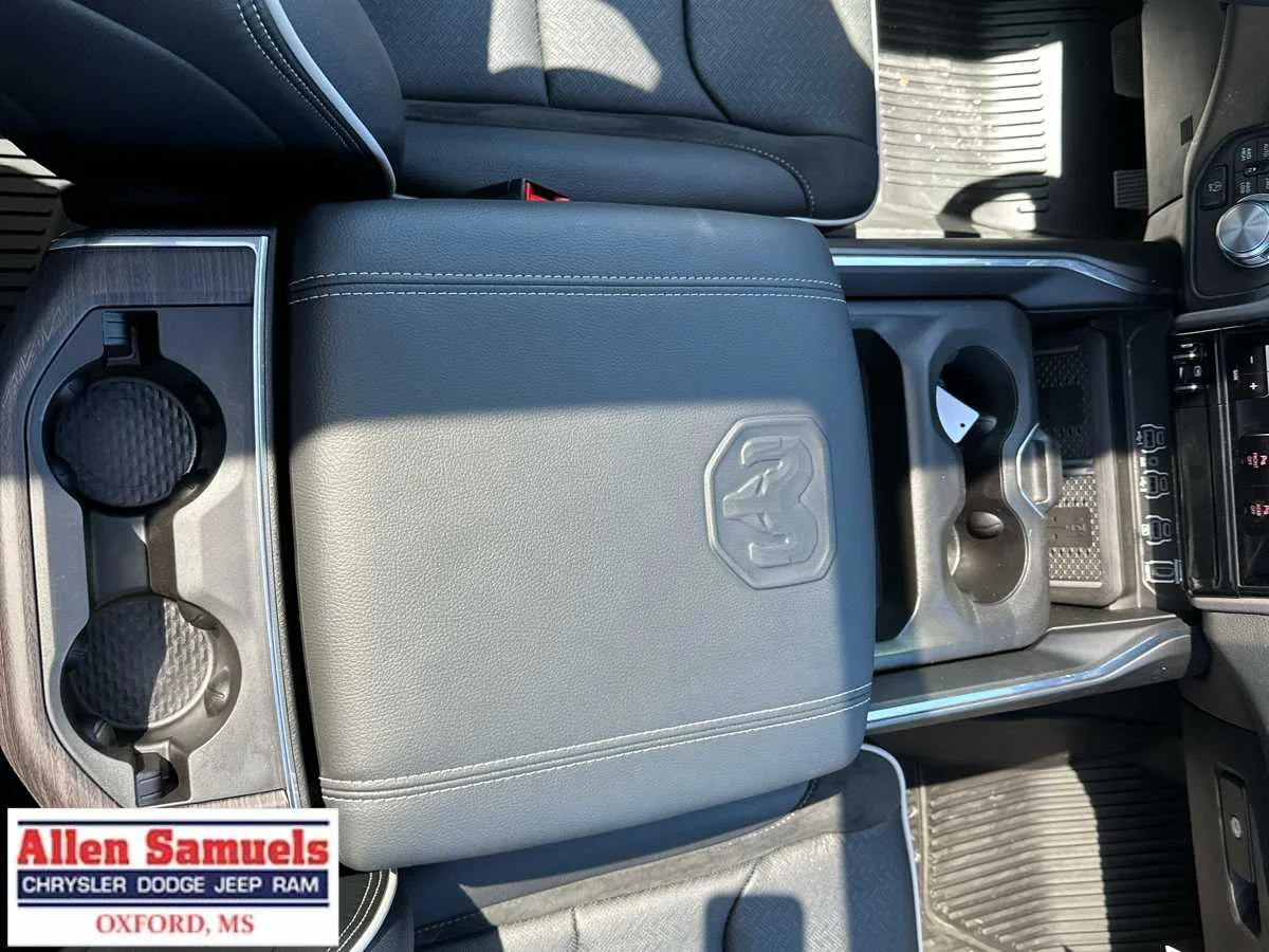 2026 RAM 1500 Laramie - Photo 34