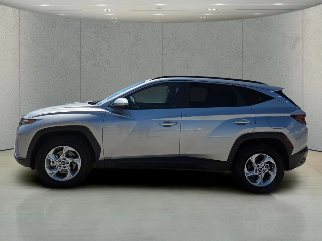 Certified Used 2024 Silver Hyundai SEL image 2