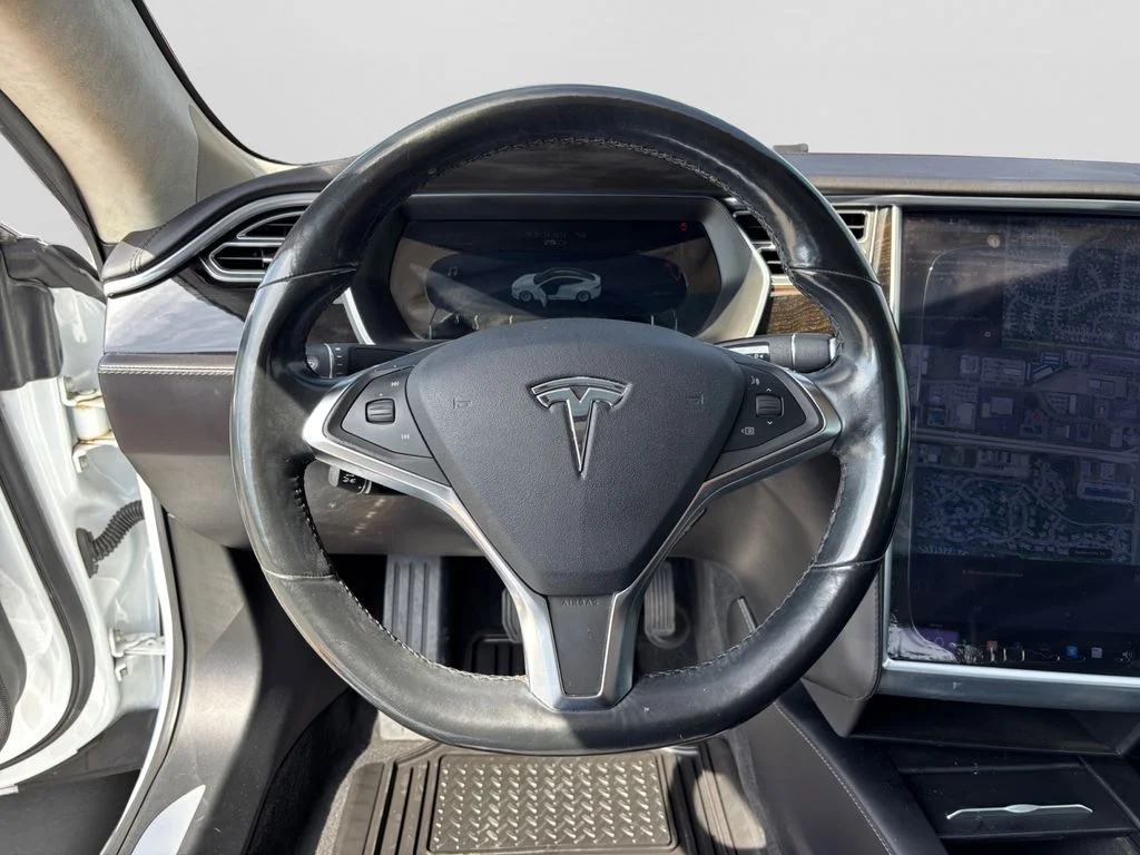 Used 2016 White Tesla 90D image 11
