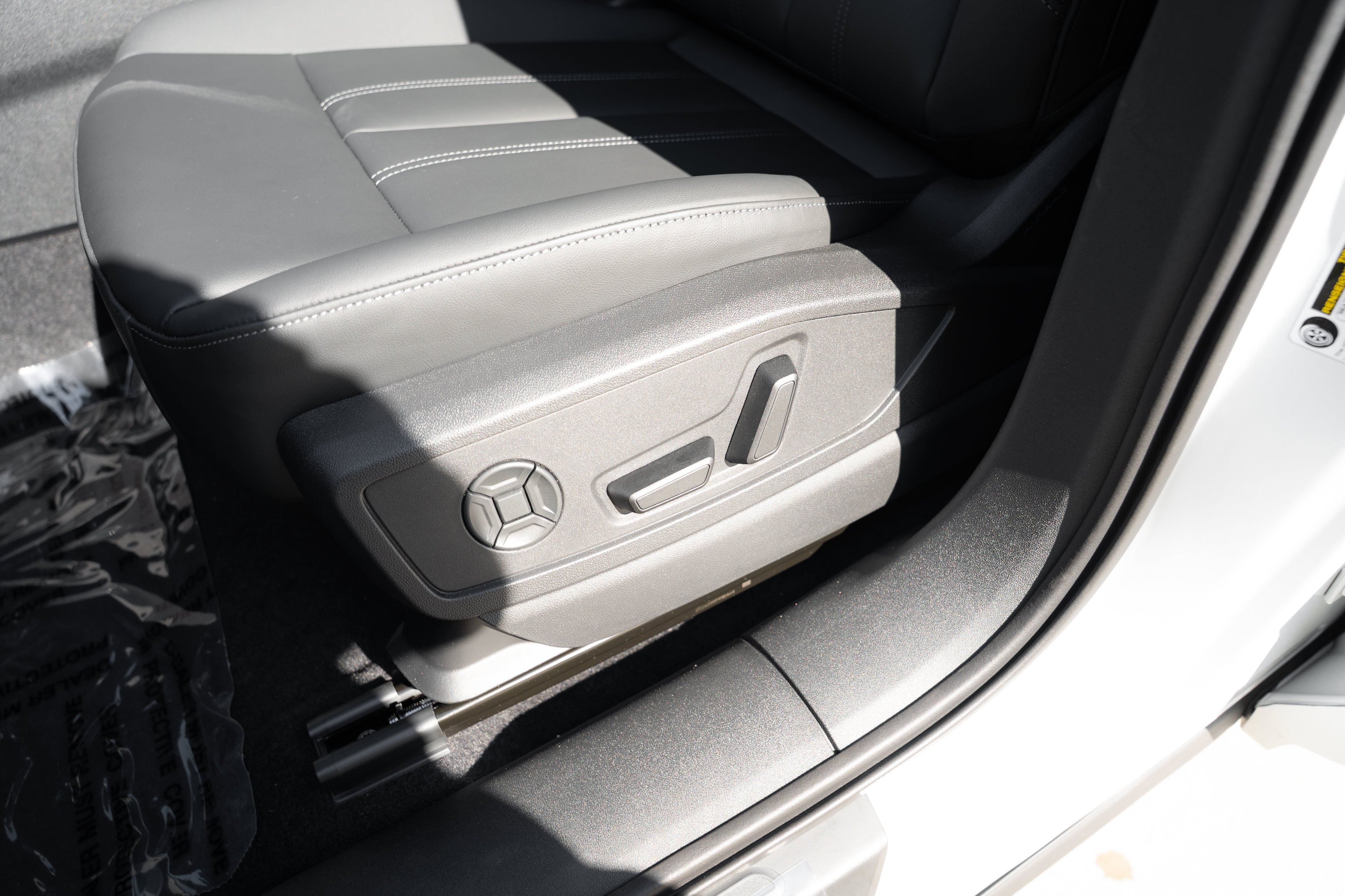 New 2026 Glacier Audi Premium image 17