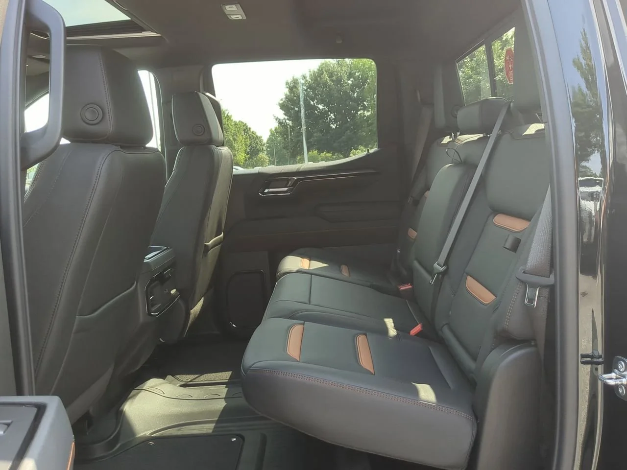 New 2026 Onyx Black GMC AT4 image 26