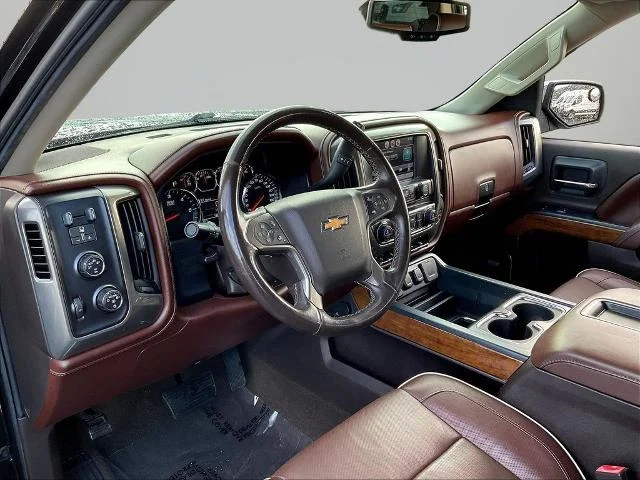 Used 2015 Black Chevrolet  image 20