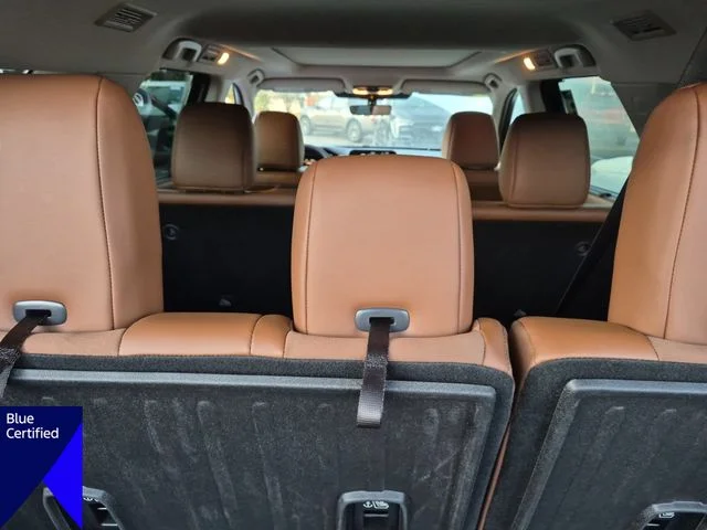 Used 2025 Black Nissan Platinum image 33