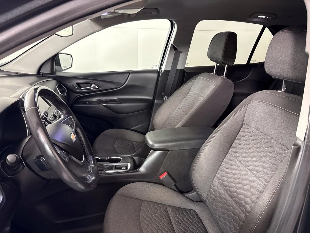 Used 2021 Gray Chevrolet LT image 27