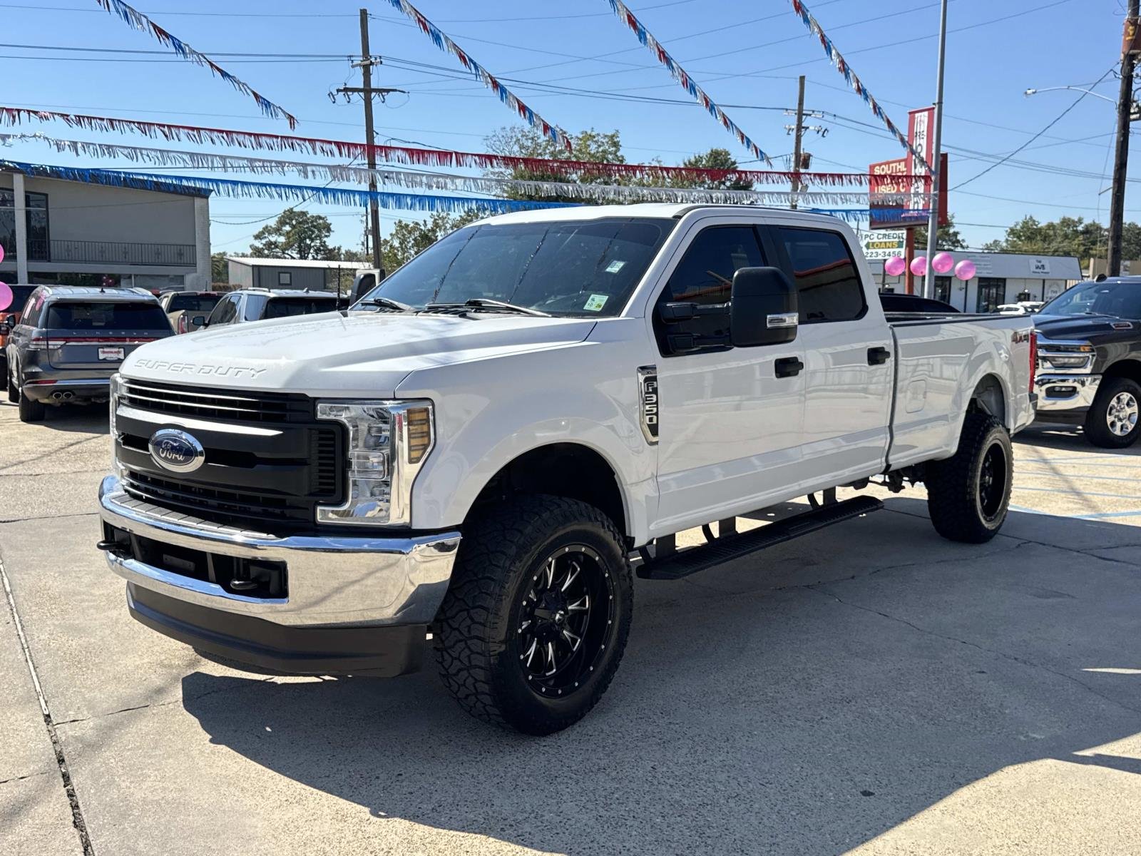 Used 2019 Oxford White Ford XL image 3