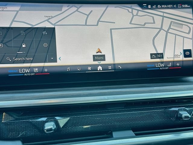 Certified Used 2024 Gray BMW xDrive40i image 13