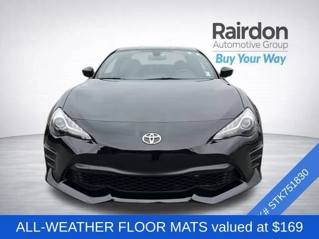 Used 2020 Raven Toyota  image 2