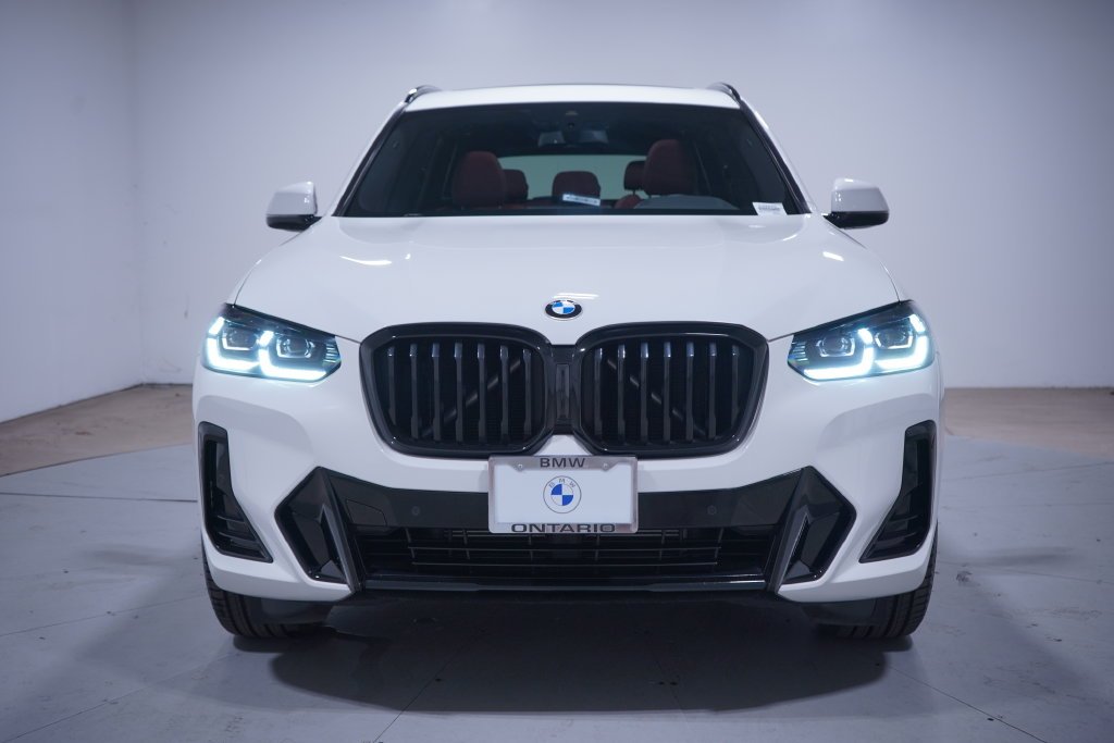 Certified Used 2023 Alpine White BMW sDrive30i image 4