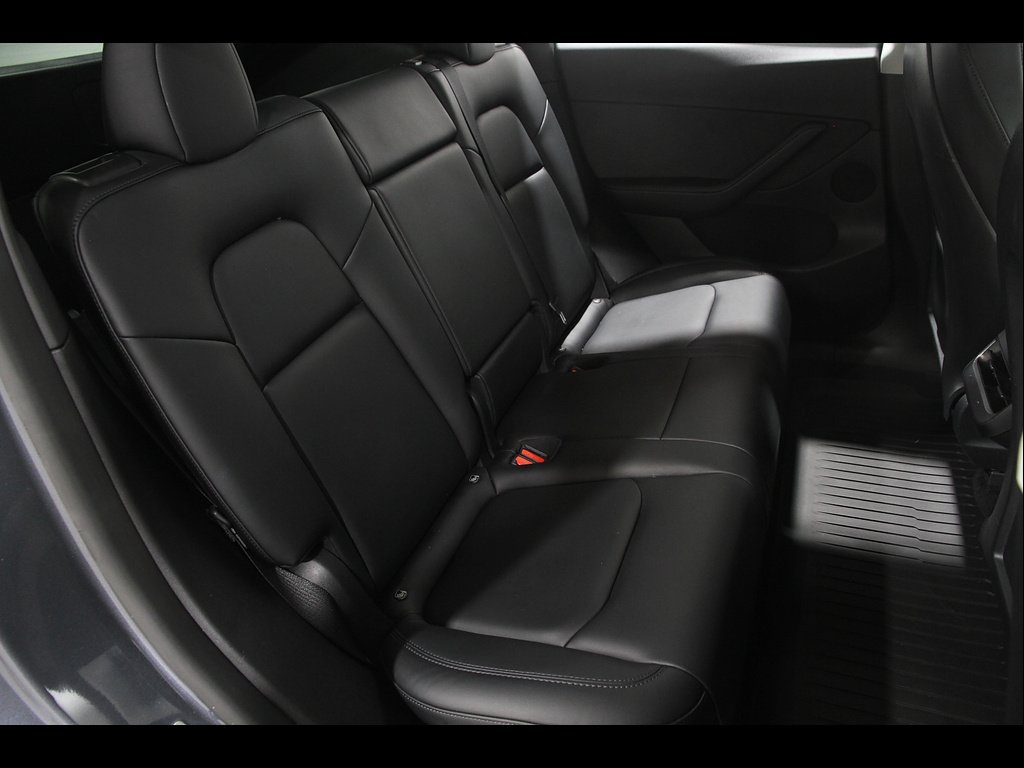 2022 Tesla Model Y Long Range - Photo 20