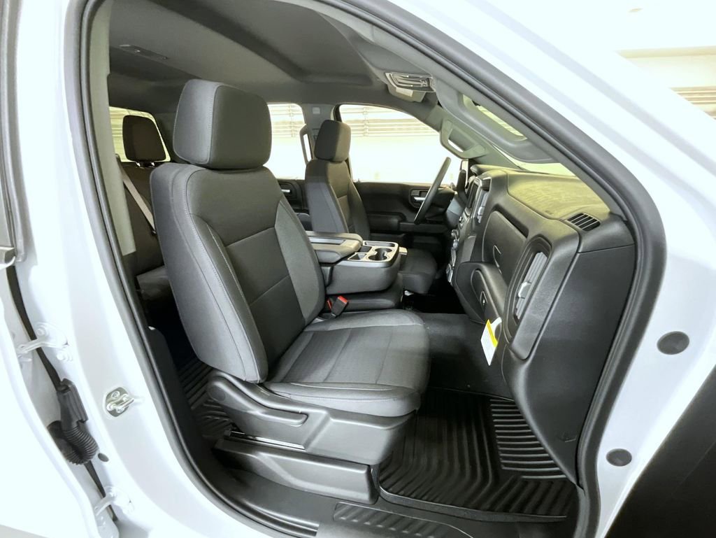 2026 Chevrolet Silverado 1500 Custom - Photo 15