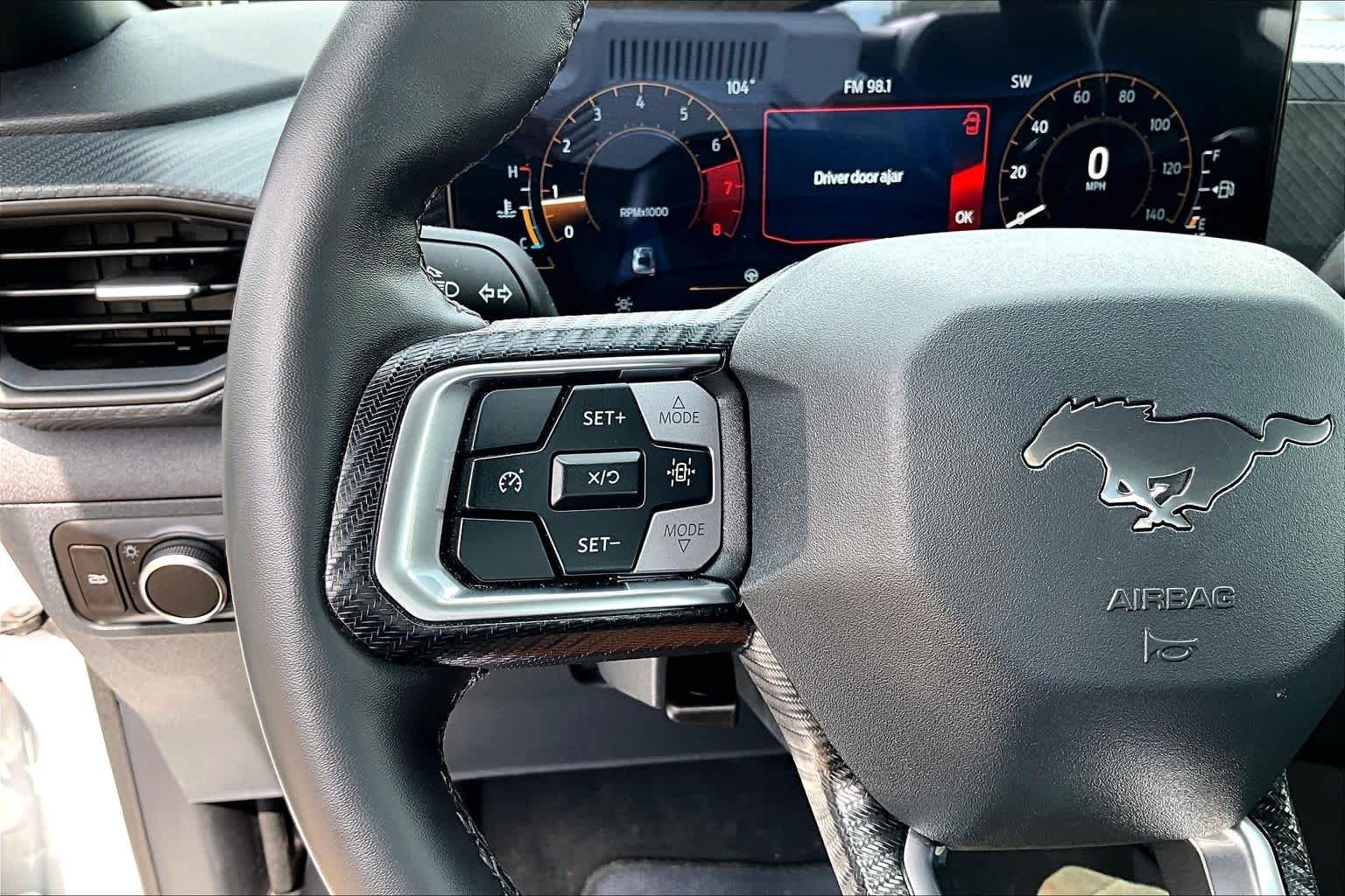 Used 2025 Oxford White Ford EcoBoost image 24