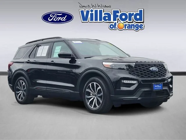 2023 Ford Explorer ST-LINE RWD's photo