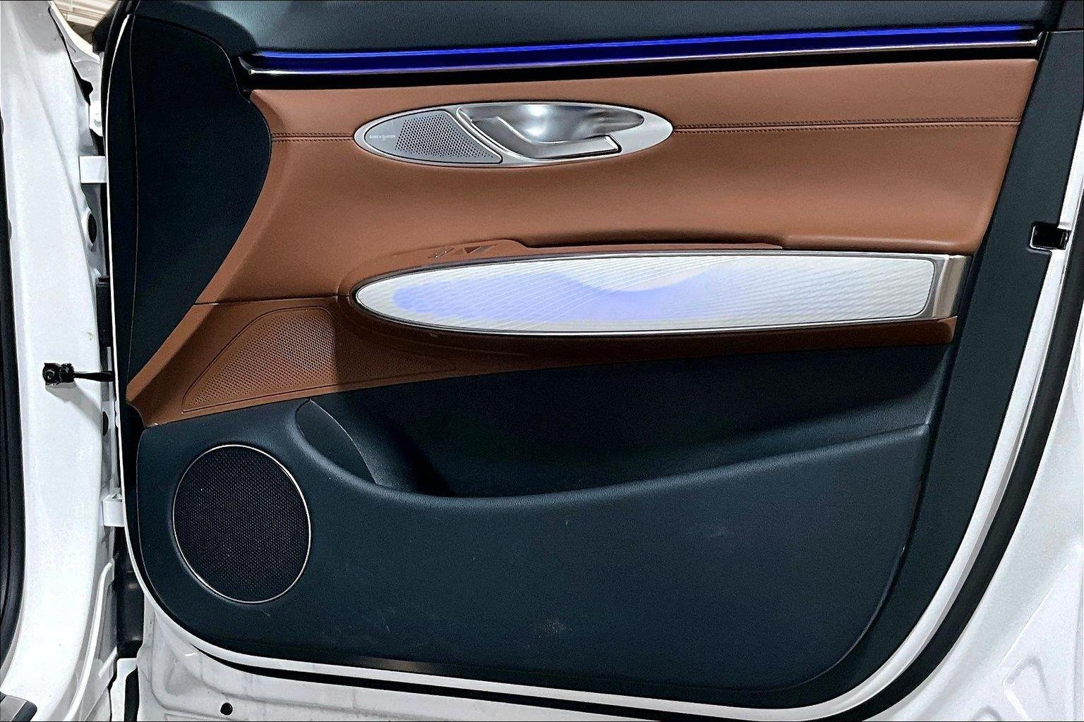 2026 GENESIS GV70 Advanced - Photo 12