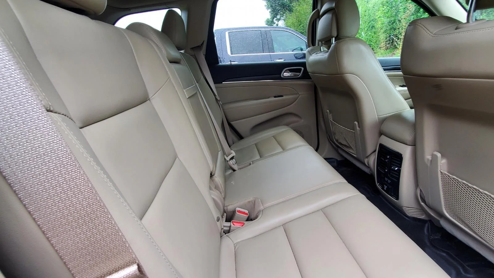 Used 2020 Bright White Clearcoat Jeep Limited image 6