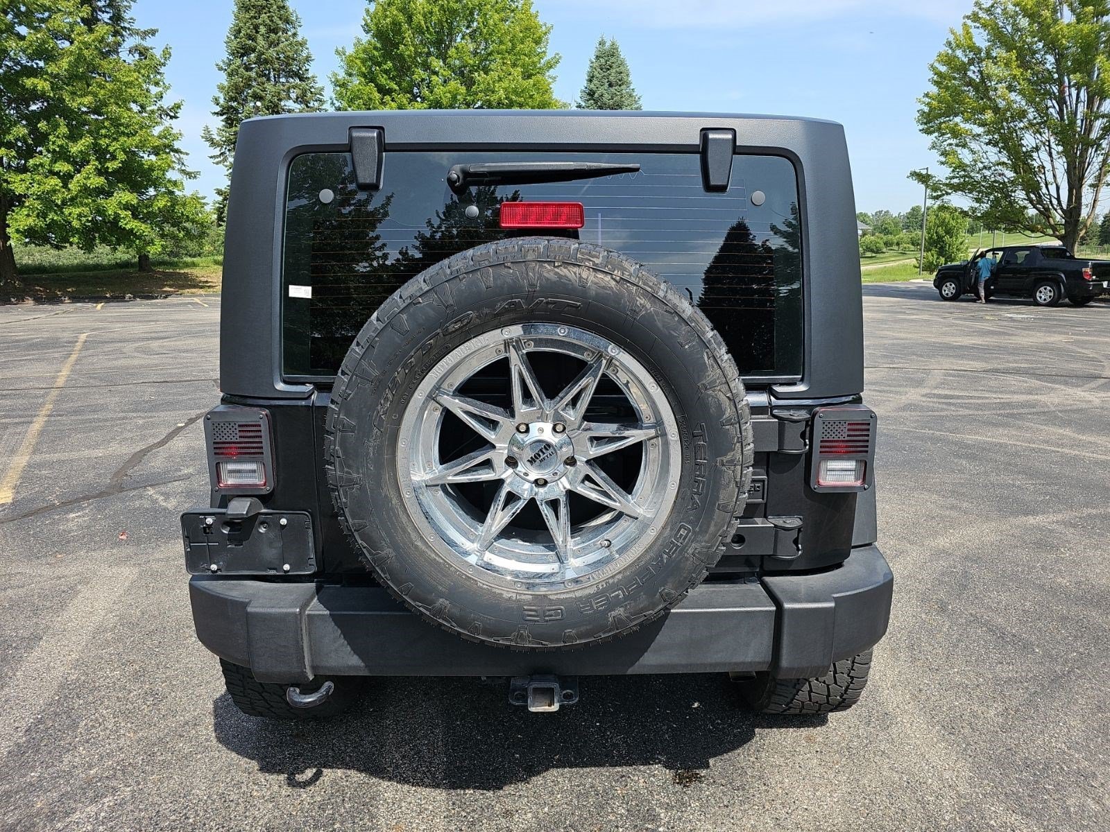 Used 2017 Black Clearcoat Jeep Sport image 4