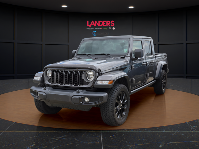 2025 Jeep Gladiator Nighthawk Auto's photo