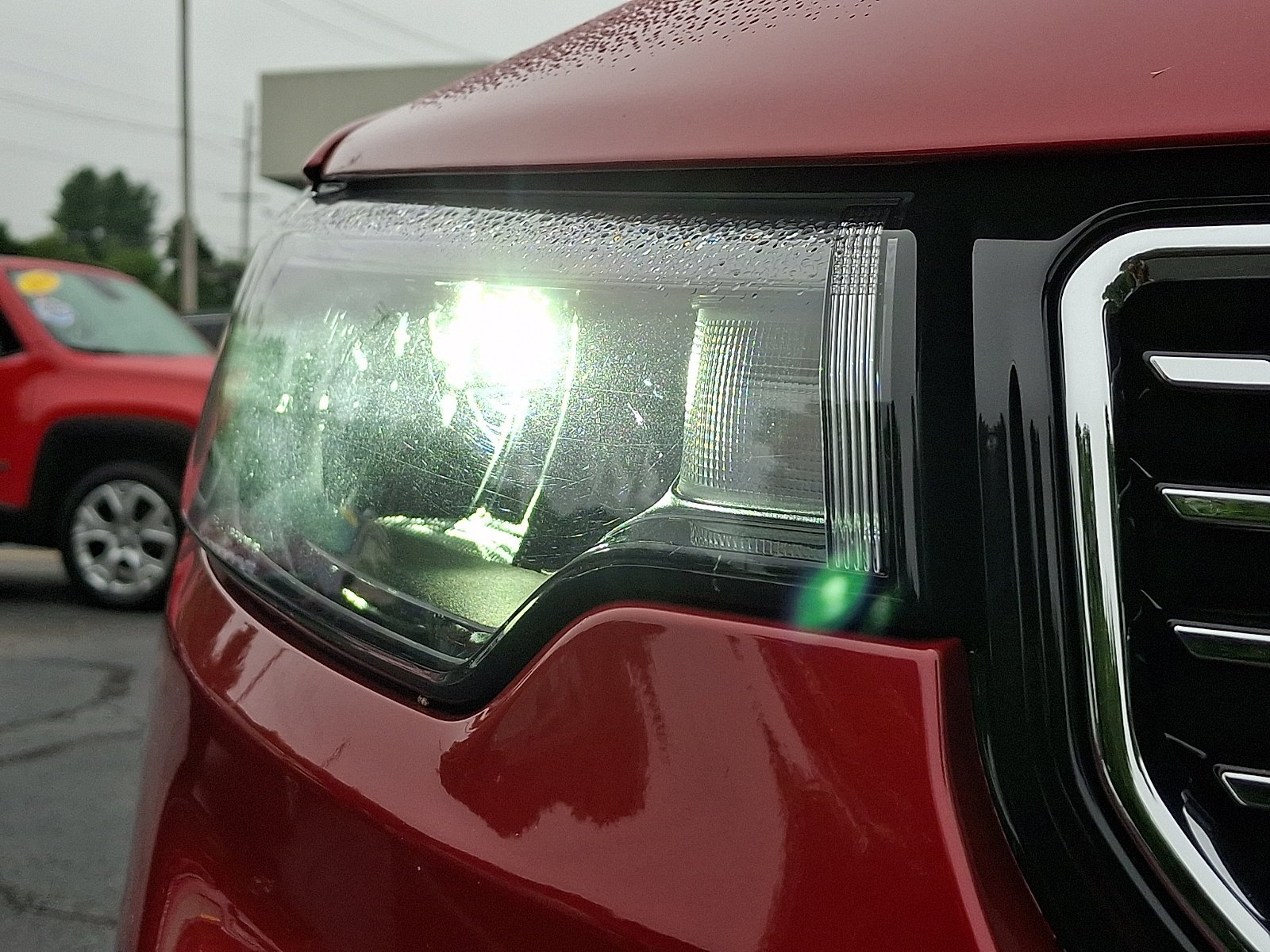 Certified Used 2026 Red Hot Pearlcoat Jeep Limited image 9