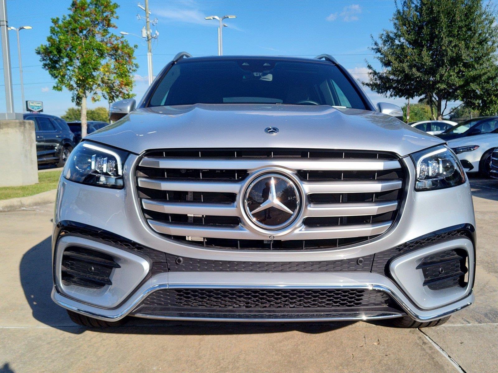 Used 2025 SILVER Mercedes-Benz GLS 450 image 13