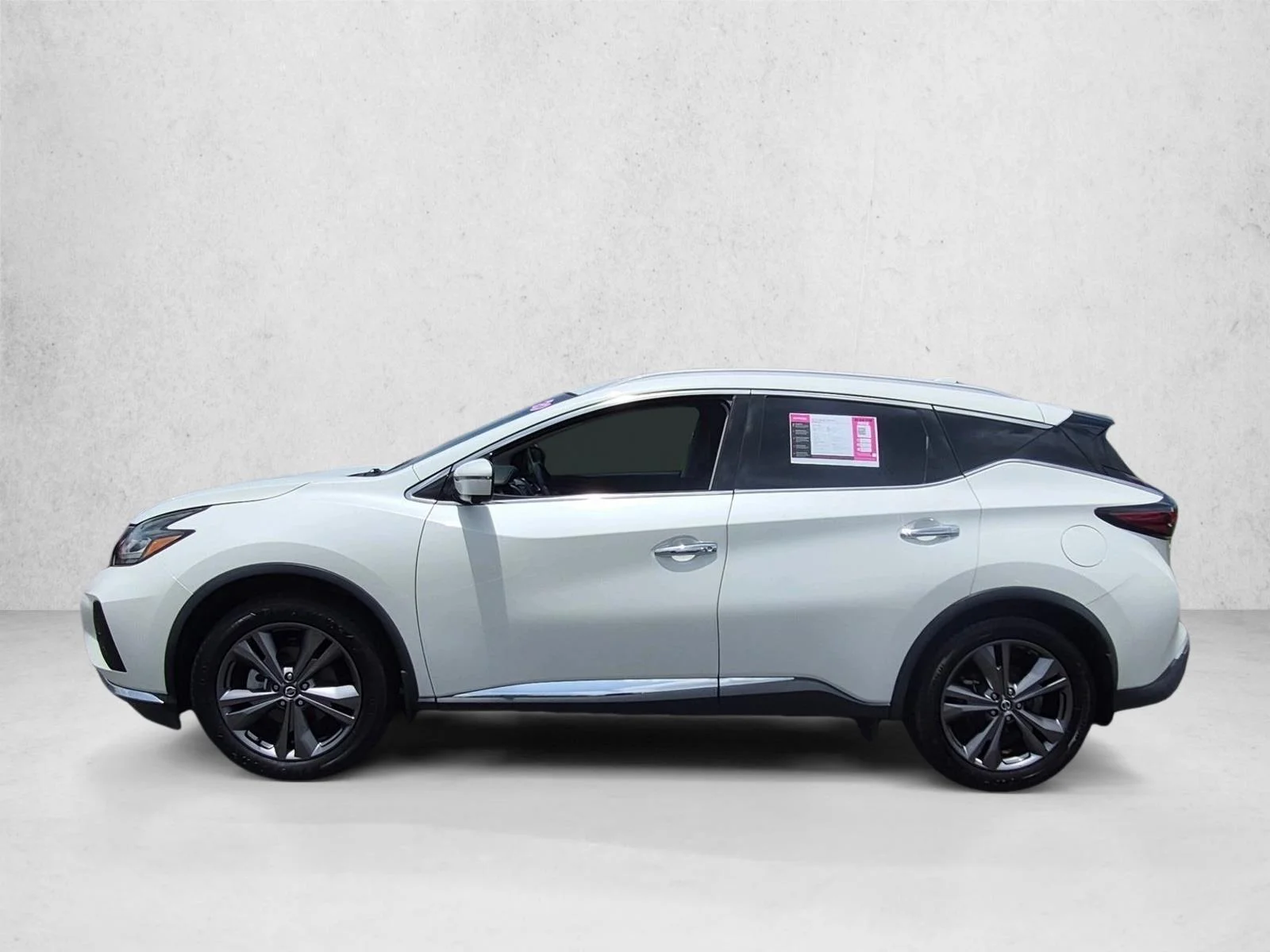 Used 2020 Pearl White Tricoat Nissan Platinum image 9