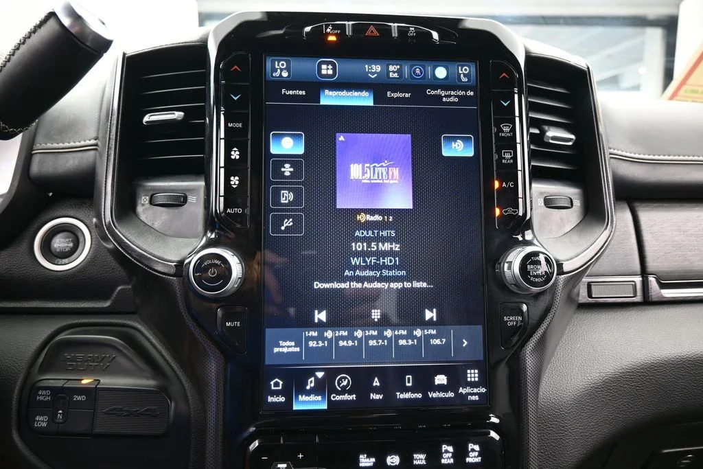 Used 2023 Diamond Black Crystal Pearlcoat Ram Limited image 27