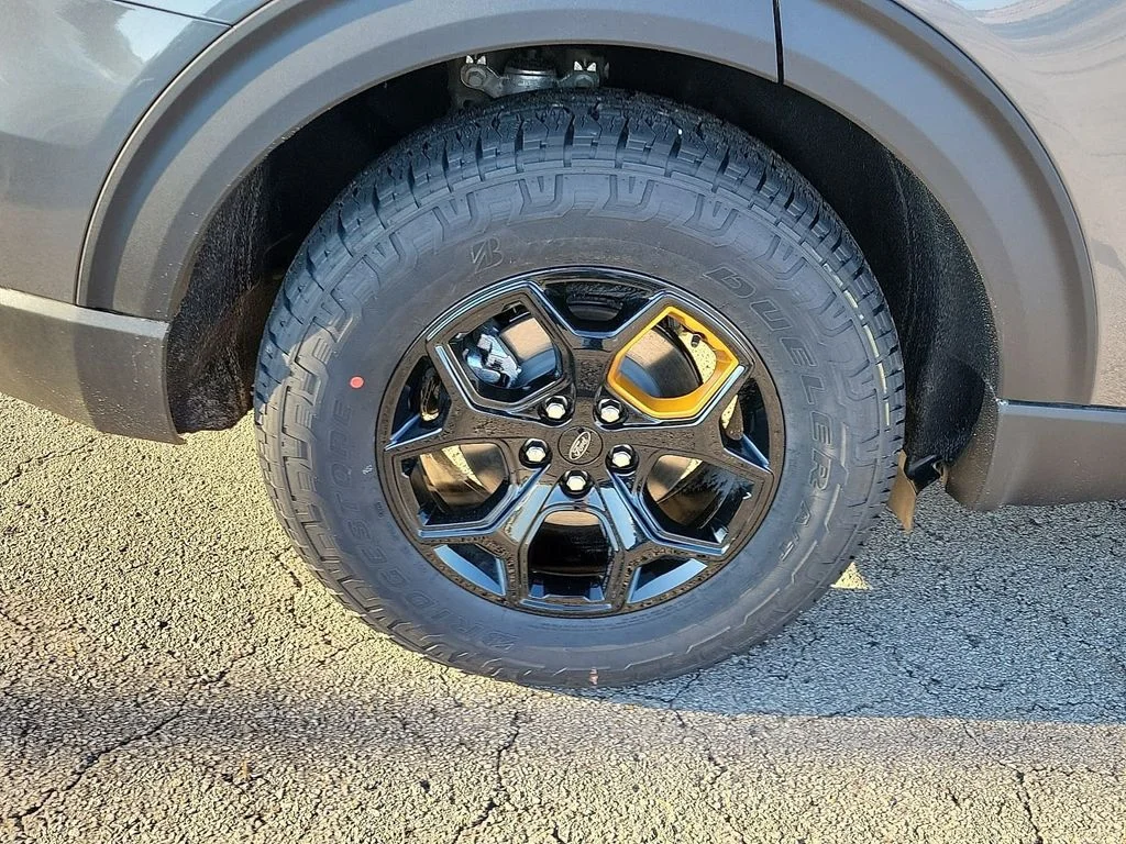 New 2026 Carbonized Gray Metallic Ford Tremor® image 7