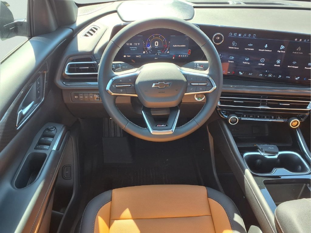 2027 Chevrolet Traverse Z71 - Photo 12